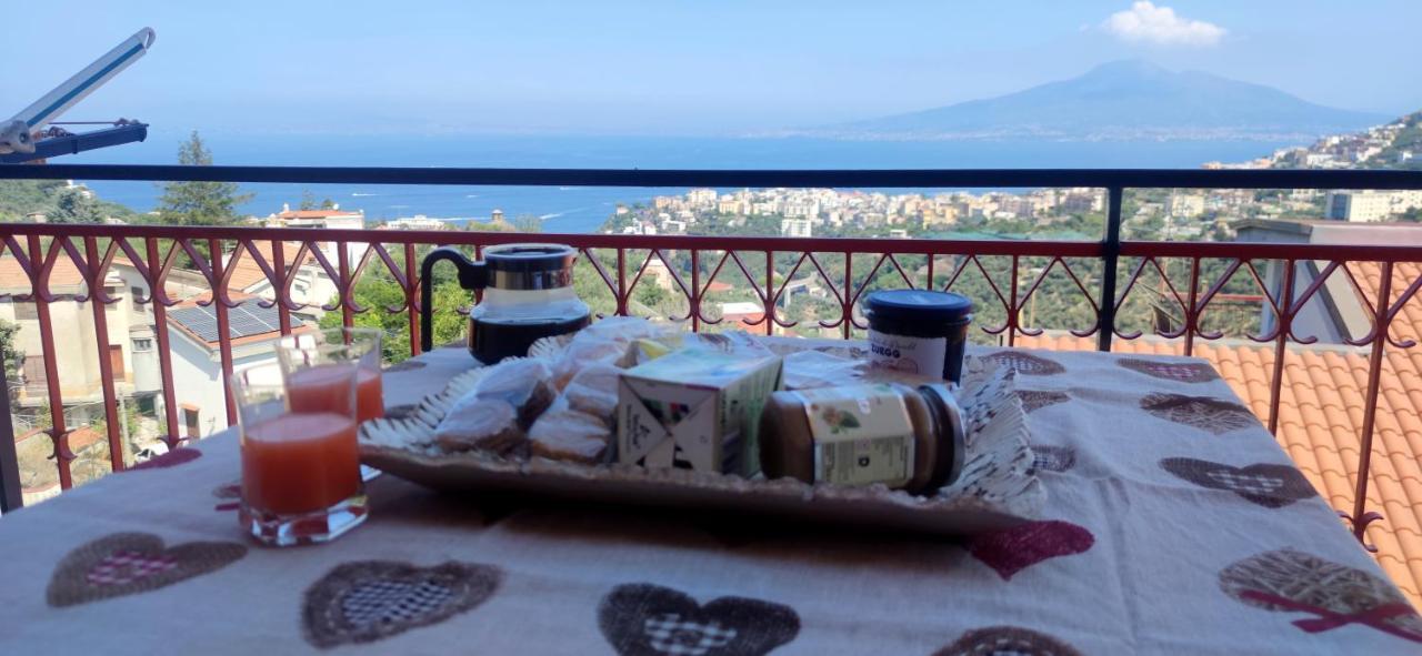 Margherita House Sorrento Vico Equense Eksteriør bilde